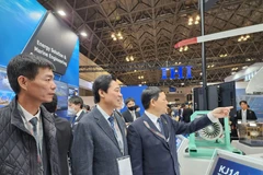 Vietnam joins in defence exhibition in Japan
