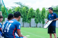 Vietnam Olympic football team gear up for ASIAD 19