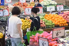 Singapore’s inflation drops for 4th straight month