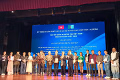 Algerian playwright’s work on President Ho Chi Minh staged in Vietnam 