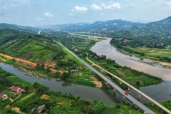 Government issues guidelines for next year's development plan