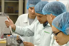 Vietnam needs to enhance vaccine production capacity: experts