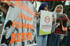 Indonesia calls on youth to avoid smoking