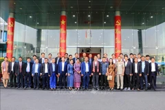 Cambodian province views Vinh Long as important partner