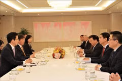 Vietnamese Party delegation on RoK visit