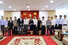 US firm eyes free trade zone project in Binh Duong province