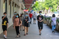 Timely adjusting anti-COVID-19 measures to ensure public health