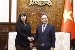 President hosts Romanian ambassador