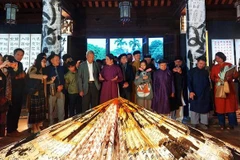 Calligraphy exhibition spotlights Vietnamese literature, arts