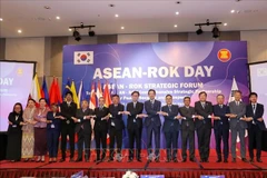 Vietnam hosts ASEAN-RoK Strategic Forum