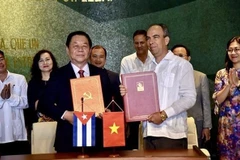 Vietnam, Cuba bolster cooperation in ideological, communications work
