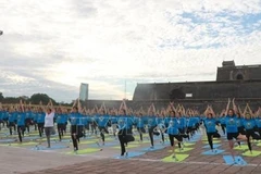 Thua Thien-Hue: Over 1,000 people participate in 9th International Yoga Day