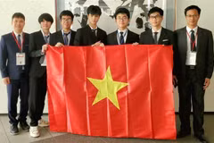 All five Vietnamese students win medals at International Physics Olympiad