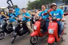  Indonesia strives to convert motorbikes into EVs