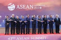 Vietnamese PM attends retreat on global, regional issues