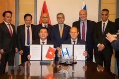 Vietnam-Israel relations develop continuously over past three decades: Ambassador