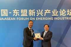 Indonesia discusses industrial partnerships with China