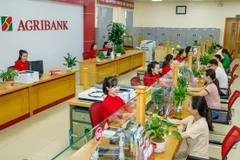 ‘Big Four’ slash deposit interest rates to lowest in banking system