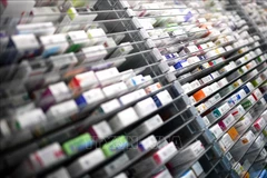 New resolution introduced to address medical equipment, drug shortage