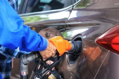 Petrol prices revised up over 400 VND per litre