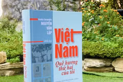 Book by Greek hero of Vietnam People’s Armed Forces introduced 