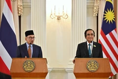Thailand, Malaysia leaders agree to bolster bilateral trade