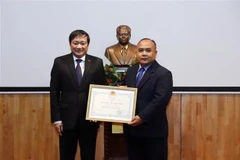 Friendship order to Kaysone Phomvihane museum