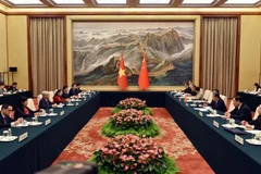 Vietnam Fatherland Front leader meets chairman of Chinese parliament