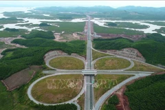 Vietnam to become developed nation with high income by 2050
