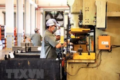 Industrial production increases in April