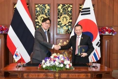 Thailand, RoK address issue on visa, illegal workers