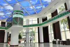Foreign investors net sellers in October