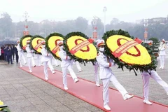 Leaders pay tribute to President Ho Chi Minh on Party’s founding anniversary