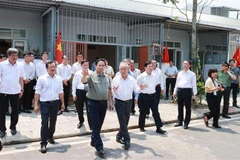 PM inspects major projects in Thua Thien-Hue 