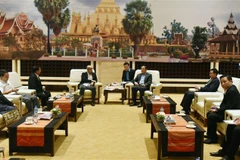 Lao PM appreciates Vietnamese firm’s support for social welfare in Laos