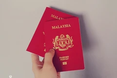 Malaysia: Officials suspected of involvement in human trafficking