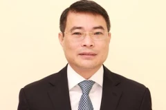 Central bank governor stresses caution in price control