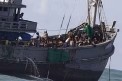 21 die in capsizing off Myanmar