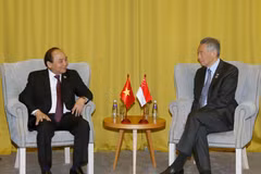 PM Nguyen Xuan Phuc meets ASEAN counterparts in Sochi