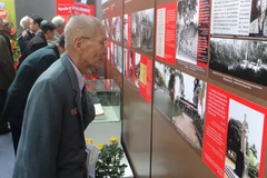 Exhibition tells stories about former Party leaders 