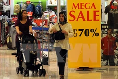 Malaysia’s economy picks up 5 percent in 2015 