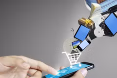 HCM City reports boom in online shopping 