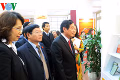 Hai Phong opens exhibition on party congresses