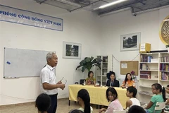 Tran Anh Tuan, head of the Budapest Vietnamese Language Centre at the event (Photo: VNA)