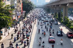 Implementing motorcycle emissions control by 2025: Strategies and challenges