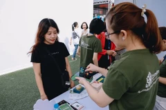 Vietnam on way to becoming cashless nation 