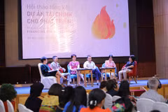 Speakers at the project closing workshop on “Financing for Development” held in Hanoi on October 8. (Photo: VietnamPlus)