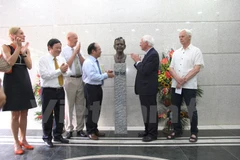 Late Swedish PM Olof Palme’ statue inaugurated in Vietnam