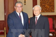 Vietnamese, Greek communist parties boost relations 