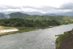 Hoa Binh works to develop Hoa Binh Lake national tourist area